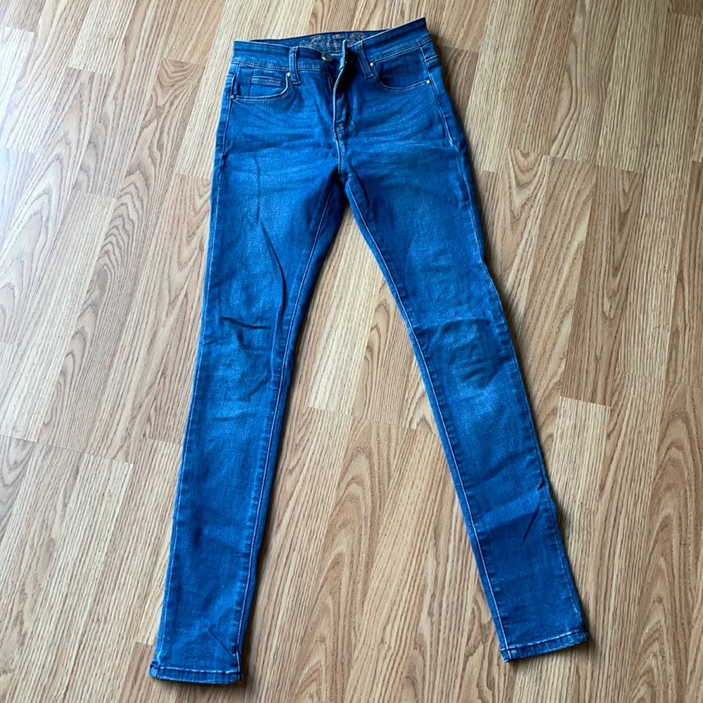 skinny jeans